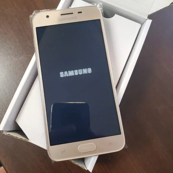 Original Samsung Galaxy J3 16GB Unlocked.Tested 100%. In good condition-Gold - Picture 2 of 4